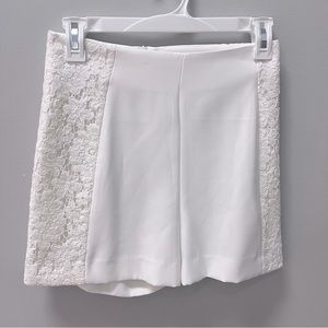 Zara white lace shorts size extra small xs
